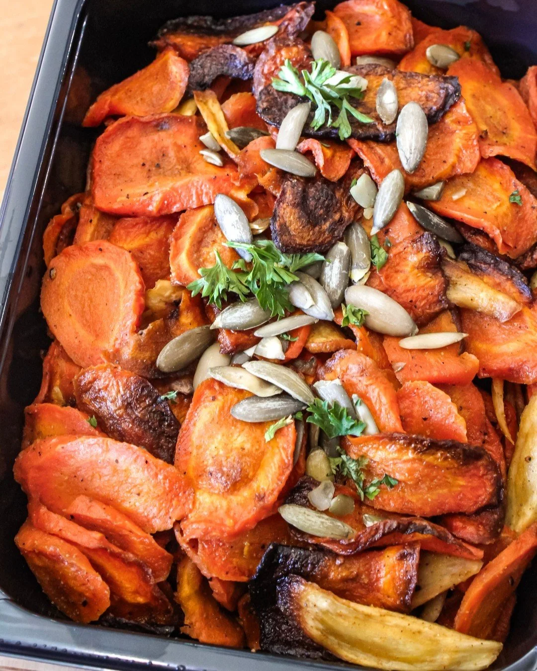 Are roasted carrots topped with toasted pepitas your thing for Thanksgiving? Give them a try at one of our three Thanksgiving menu tastings! 
🦃  Saturday November 1st at Butchers Alley
🦃  Sunday November 9th at the Bethesda Central Farm Market @ce