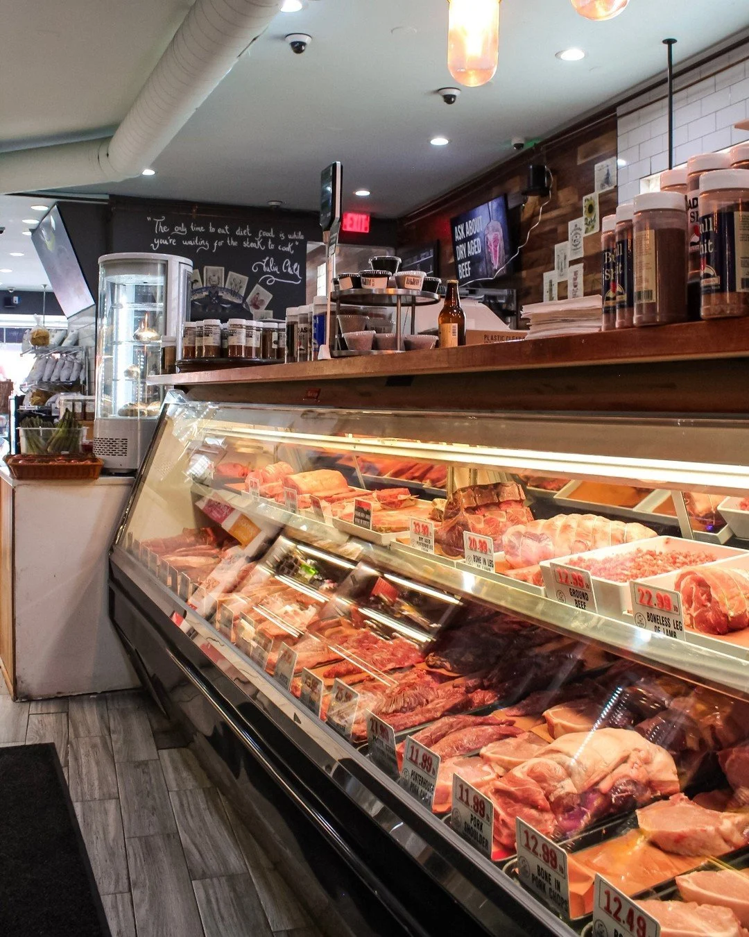 Cases are stocked for you to start your week. 🥩

Holiday orders are flying in - if there's a cut you know you want for Christmas, Hanukkah or New Years - we recommend getting your orders in on the earlier side. The last day to order for Christmas pi