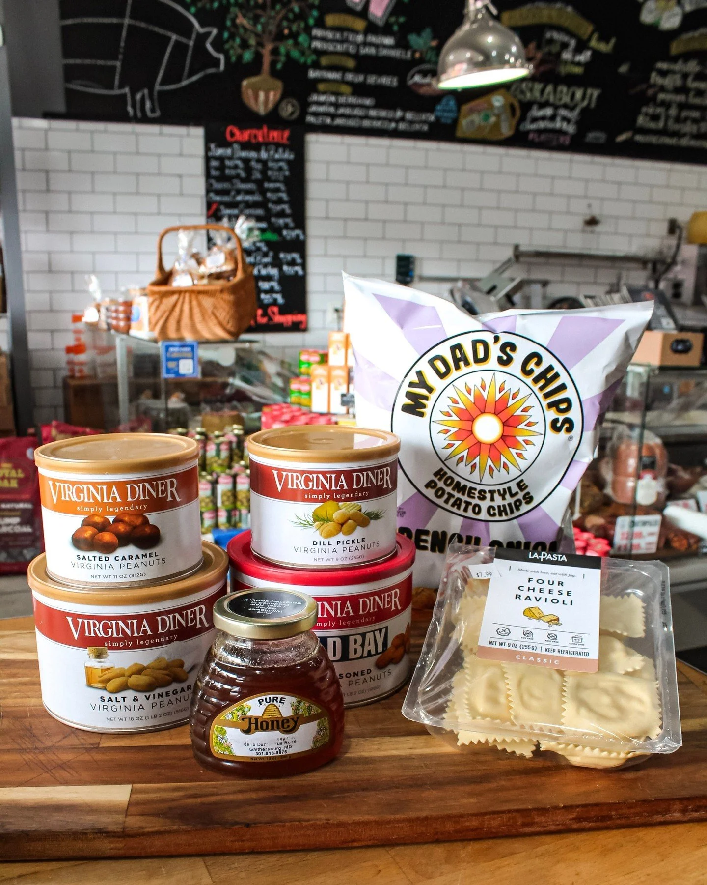 One of our core values is carrying locally sourced and locally made products. 

There are so many great producers right here in the DMV - here's just a few of our favorites. 

🍝 @lapasta_inc flavorful handmade pasta, made in DC
🥔 @mydads_chips tast