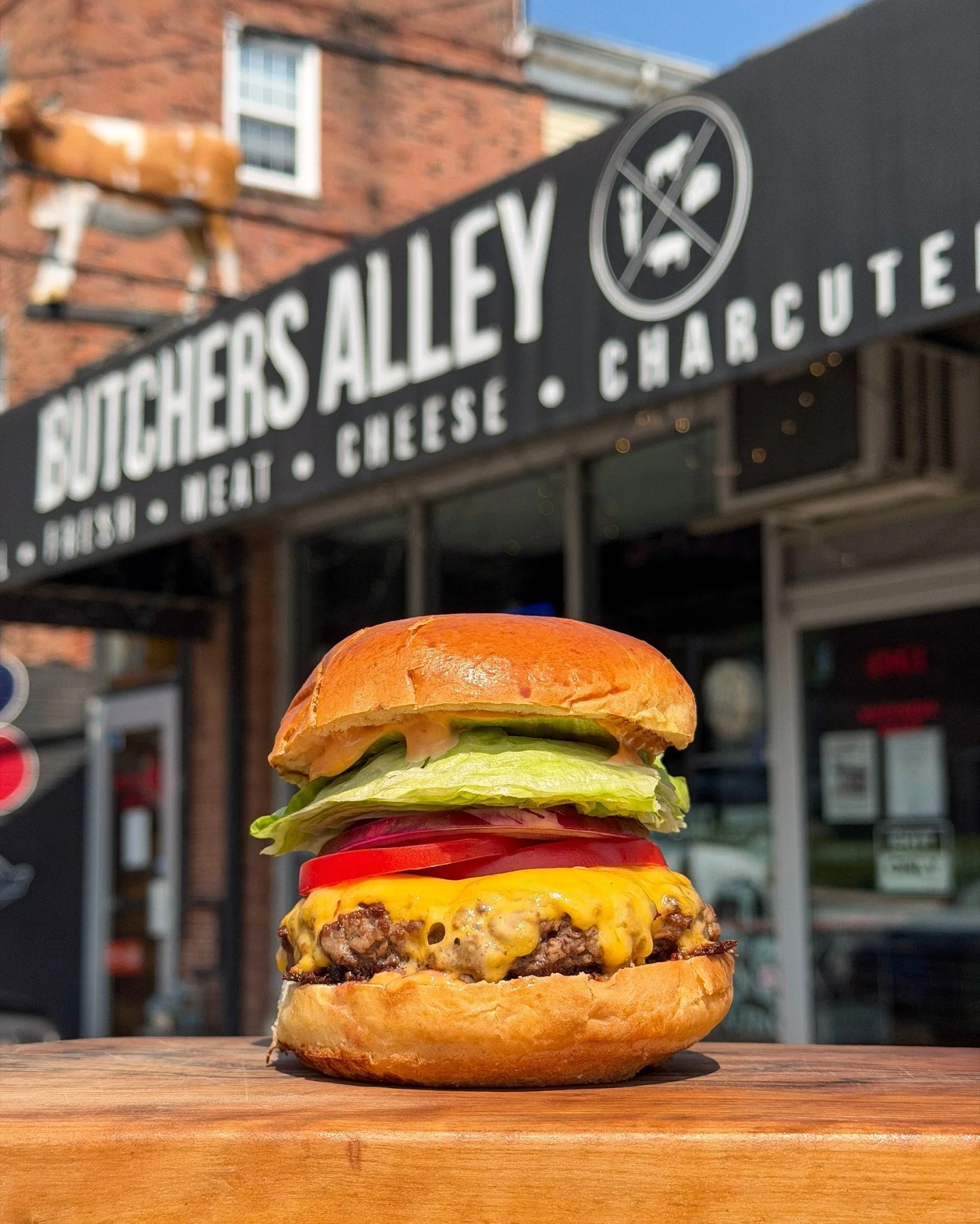 The countdown to our 10th Anniversary Cookout is on and we can't wait to celebrate with you on Saturday August 29th! We're grilling up our hand ground, hand crafted burgers FREE for the first 150 guests. 

We just opened entries to our Anniversary Ra