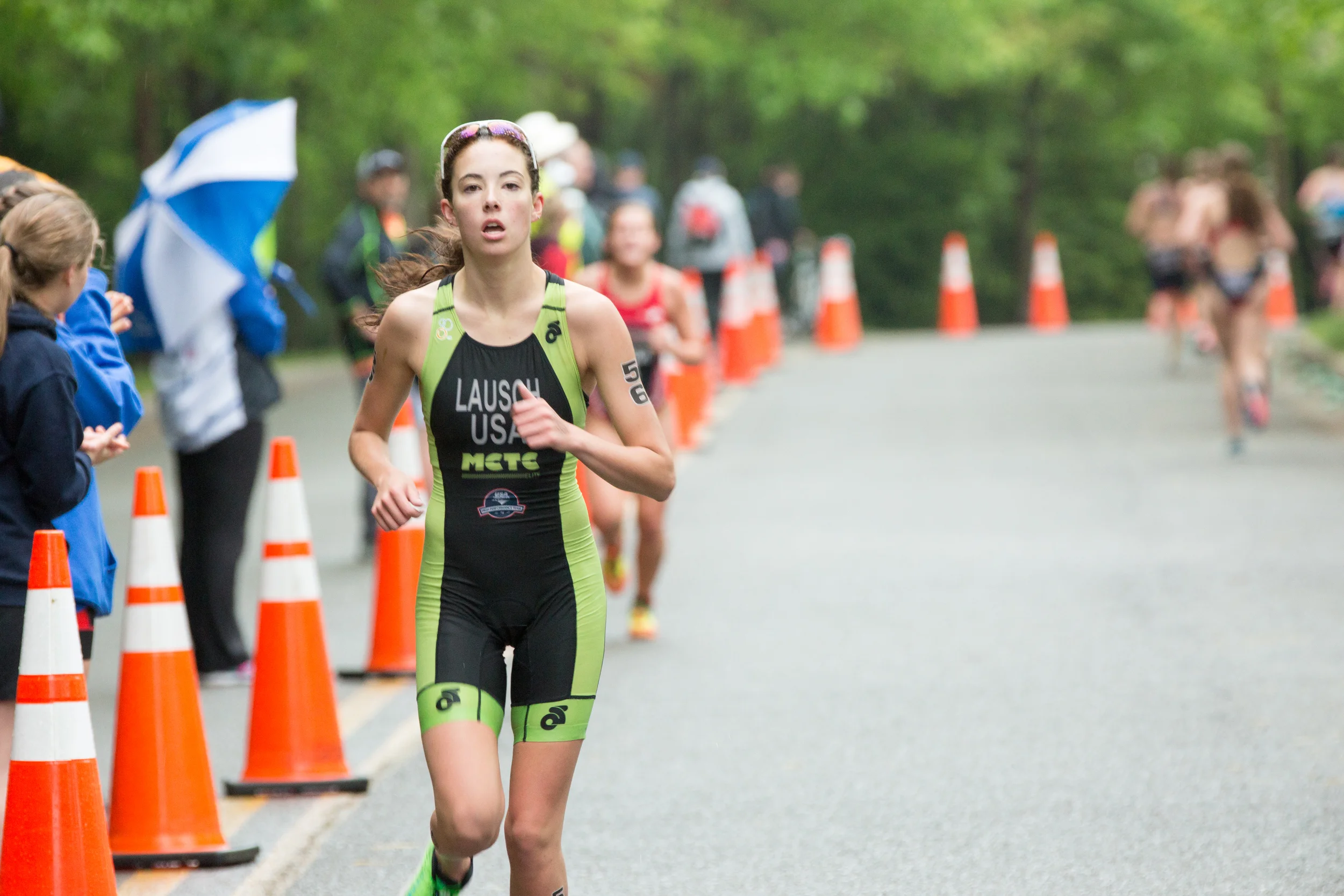 JR ELITE FEMALE 68160501.jpg