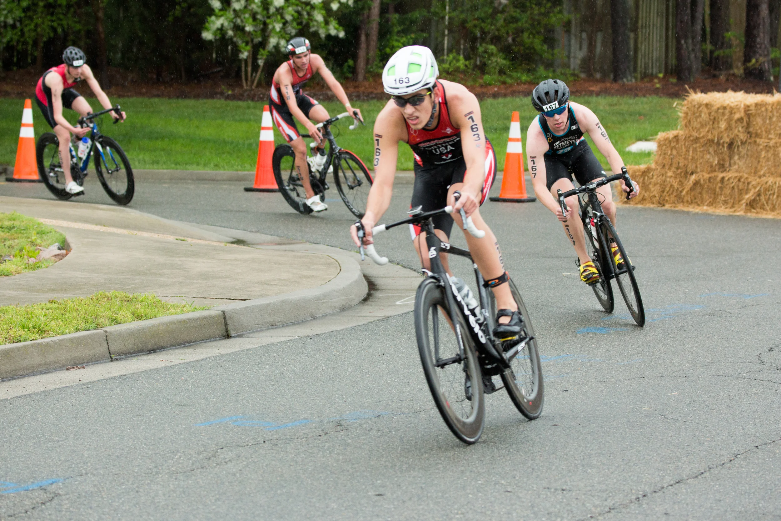 JR ELITE MALE 181160501.jpg