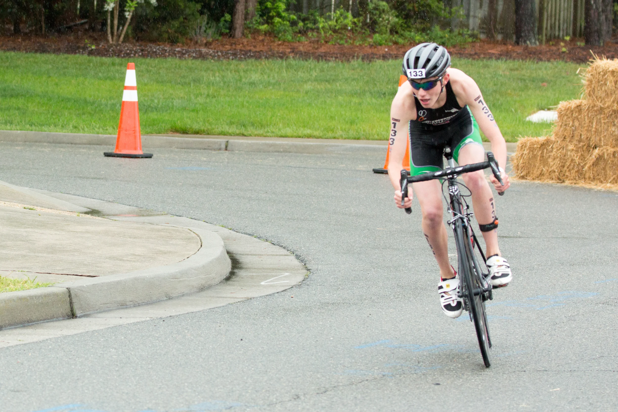 JR ELITE MALE 201160501.jpg