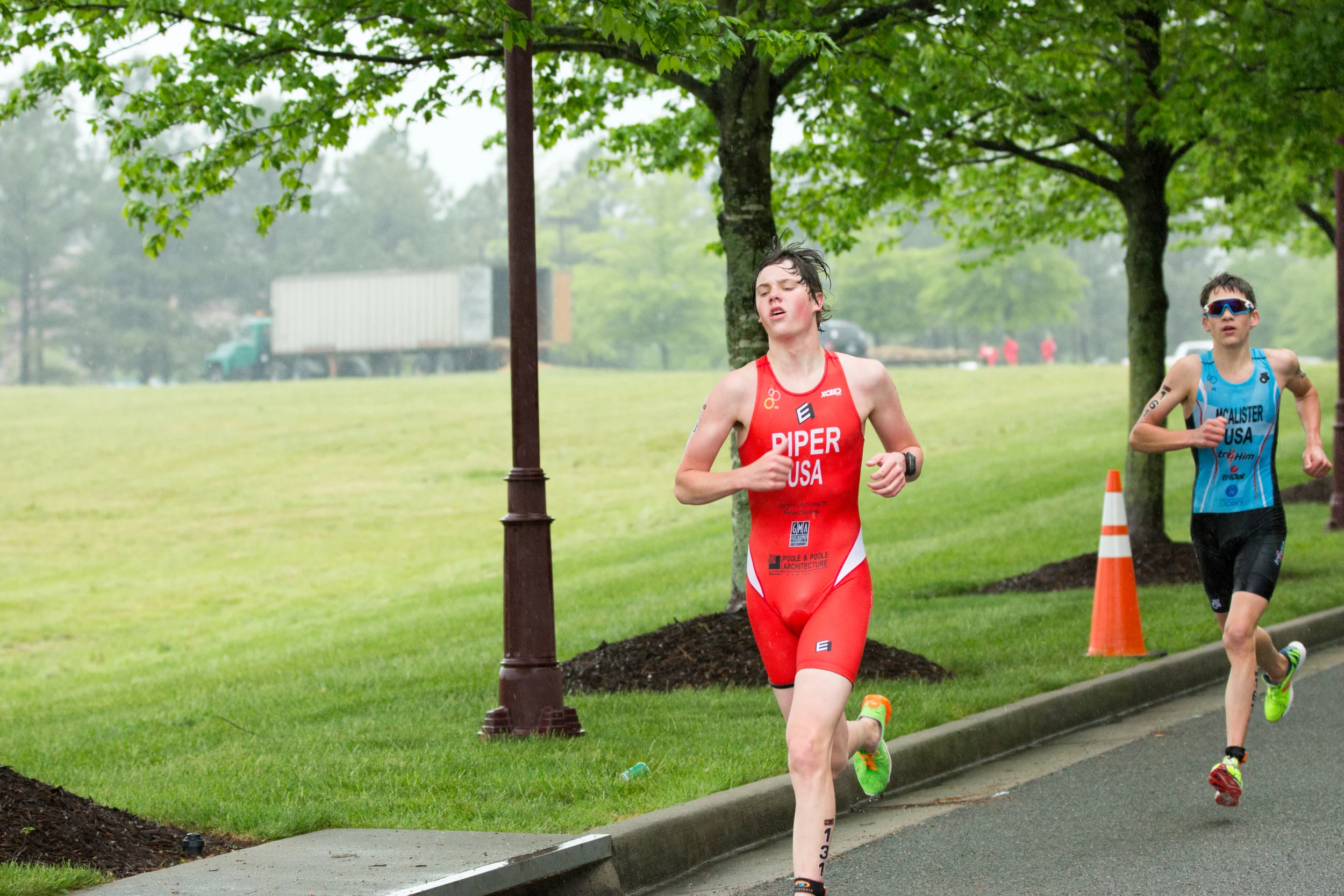 JR ELITE MALE 235160501.jpg