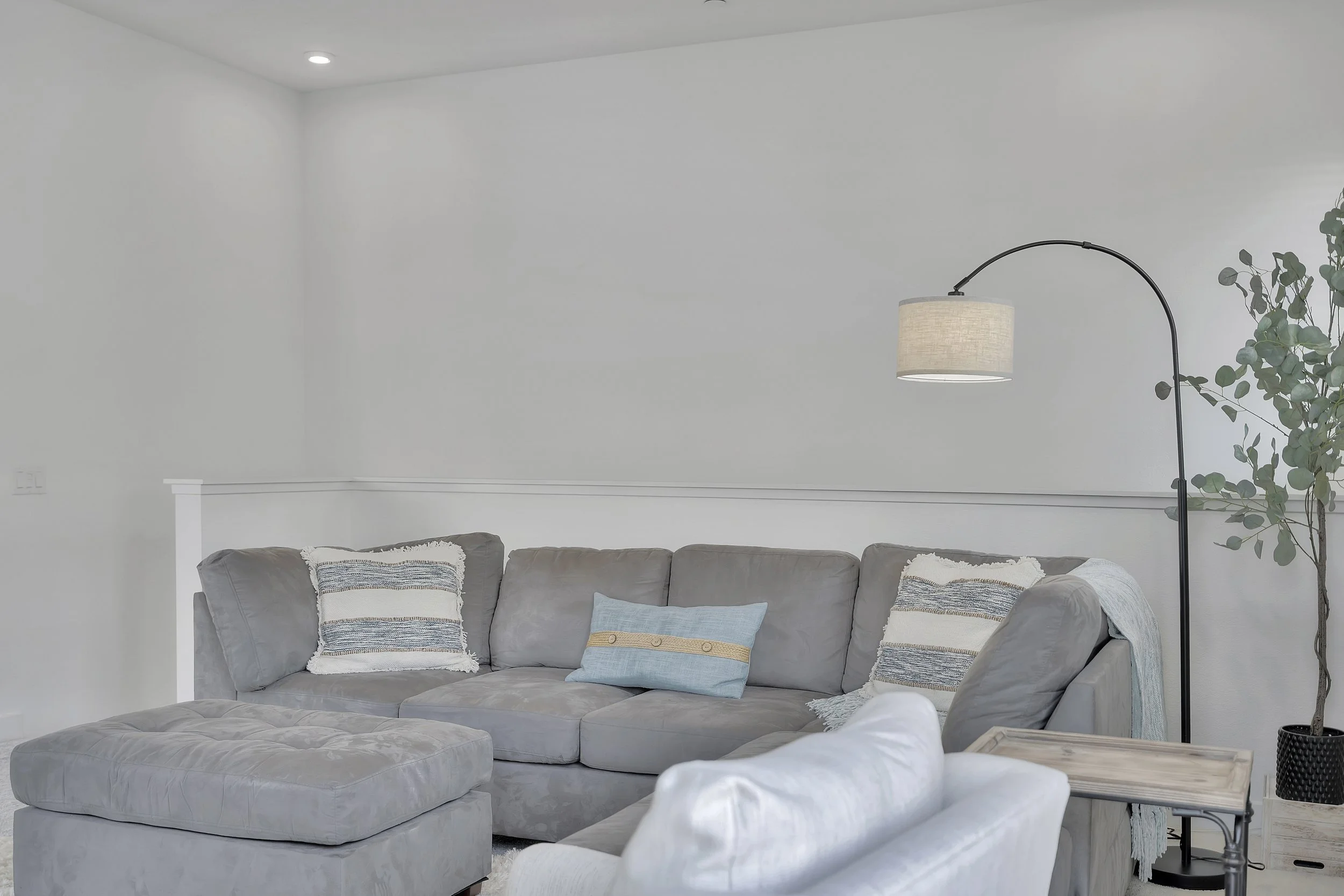 CONDO FOR LEASE Near Disneyland — Gary Martinez, SIOR, CCIM