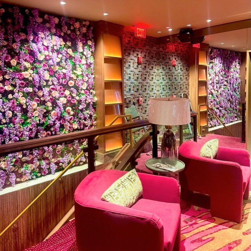 This custom floral wall was created with a thoughtfully curated color palette. It softens the surrounding architecture while adding warmth, romance, and personality to the space, complementing the design features around it. 🌸🌿

#InteriorDesign
#Fea