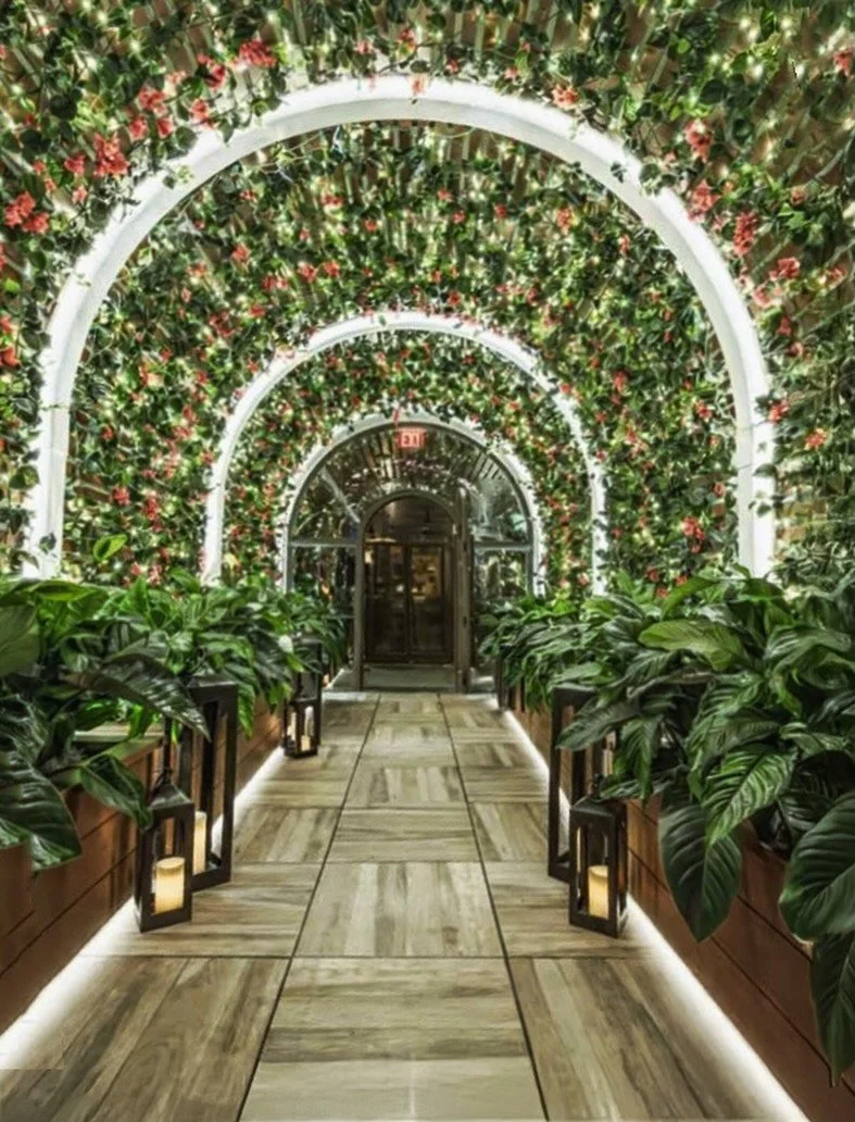 We know a thing or two about grand entrances. 🌿✨

#InteriorDesign #BiophilicDesign #PlantDesign #CommercialInteriors #interiorplants

@primesocialreserve