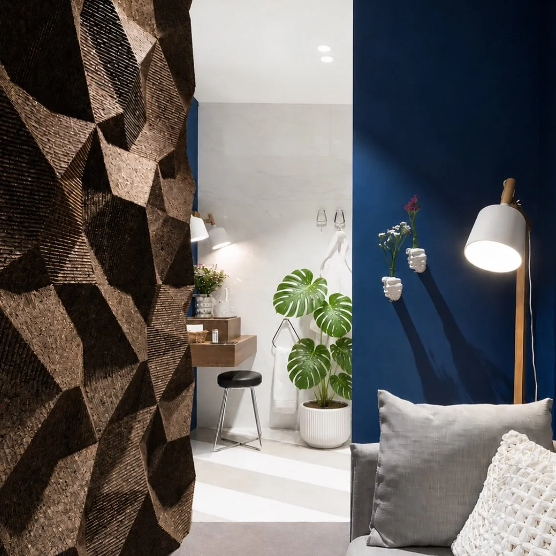 Dimensional cork walls are anything but ordinary. Natural texture. Sculptural movement. Big depth and impact! 

#InteriorDesign #InteriorStyling #CorkWall #InteriorArchitecture #InteriorInspo