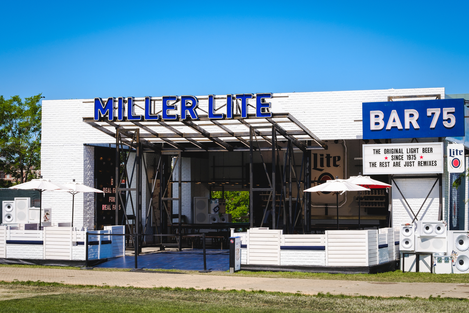 medium_res_MATTE_MKG_MILLERLITE_ISAACSOLOMON__DSF9567.jpg