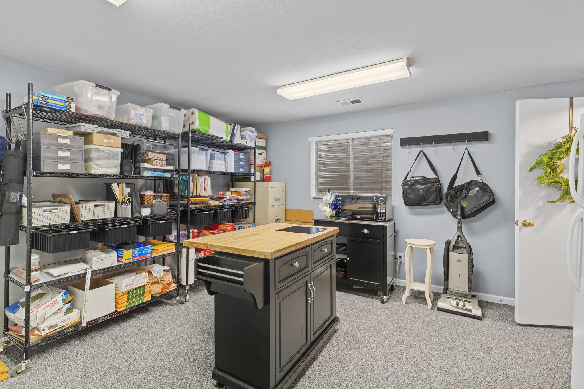 13-web-or-mls-7909 Zenobia St-13.jpg