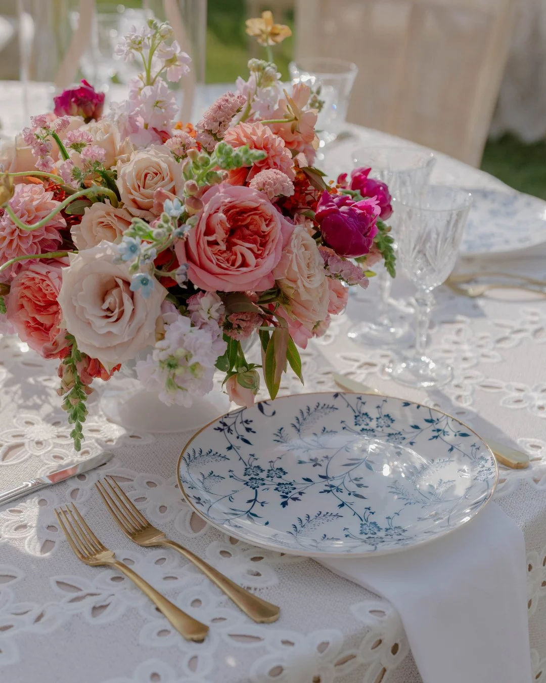 As we head towards the Festive Season, I wanted to share some of the pro shots from this years weddings with you.⁠
⁠
Taylor and Ray, May⁠
⁠
Mother Nature really kept us on our toes for this one. 🌩️⁠
95&deg; heat during setup, lightning rolling in du