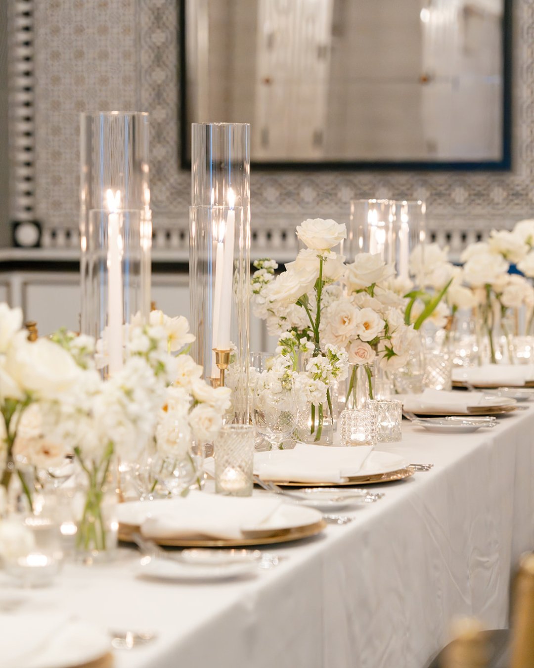 Tara &amp; Shane

Photographer: @karsonboothe 
Venue: @hotelcalifornian 
Planning: @shelleyannevents 
Floral: @bright_floral
