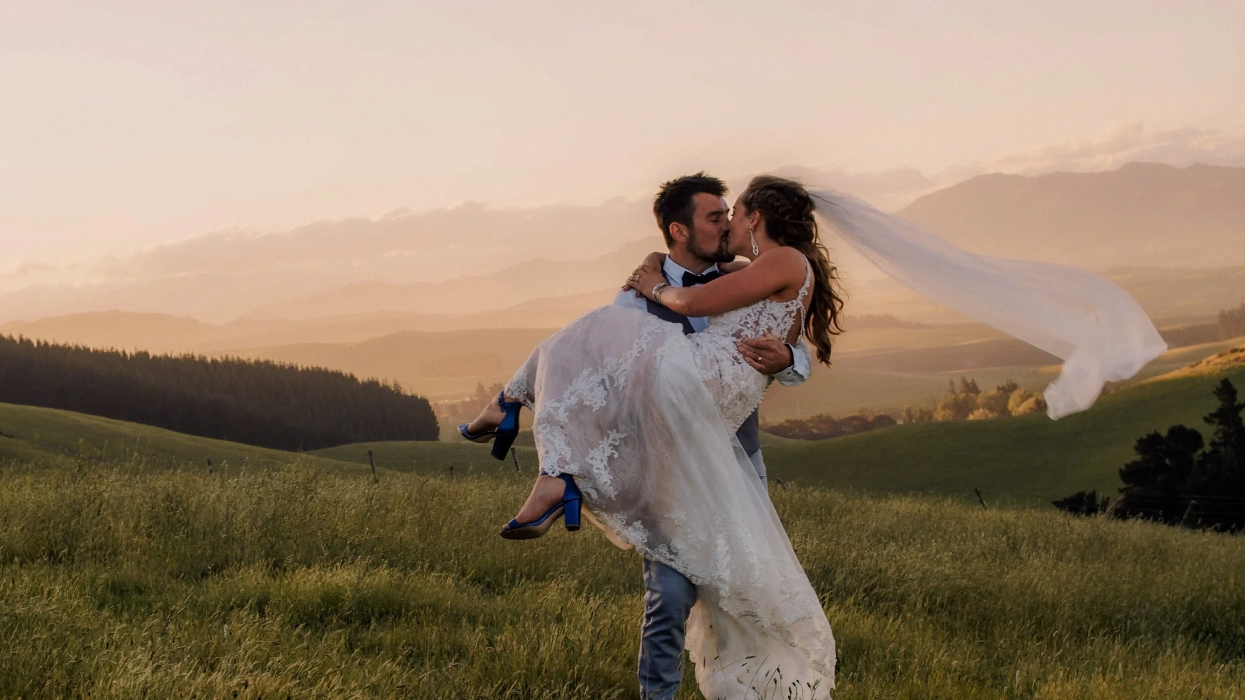 Lexi and Scott’s Wedding at The Tipapa Estate Woodshed