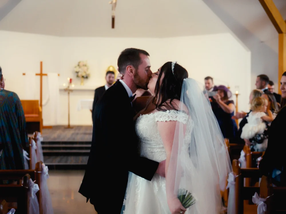LaurenandSamuelWedding_stillfromvideo_92.jpeg