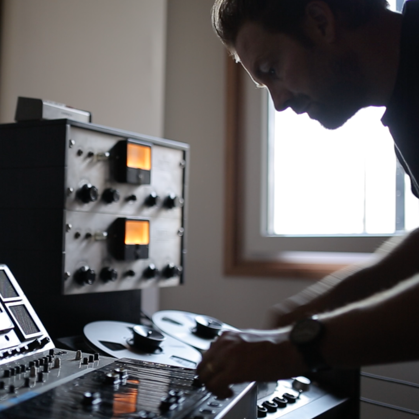 SPOILER TV Interview