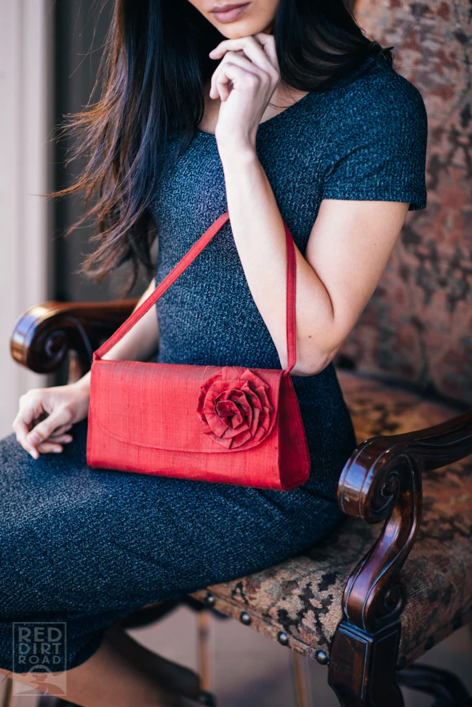 FlowerClutch Product Page 1.jpg