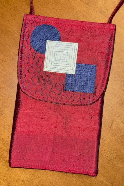 GeoRed w:CreamNavy-front.jpeg