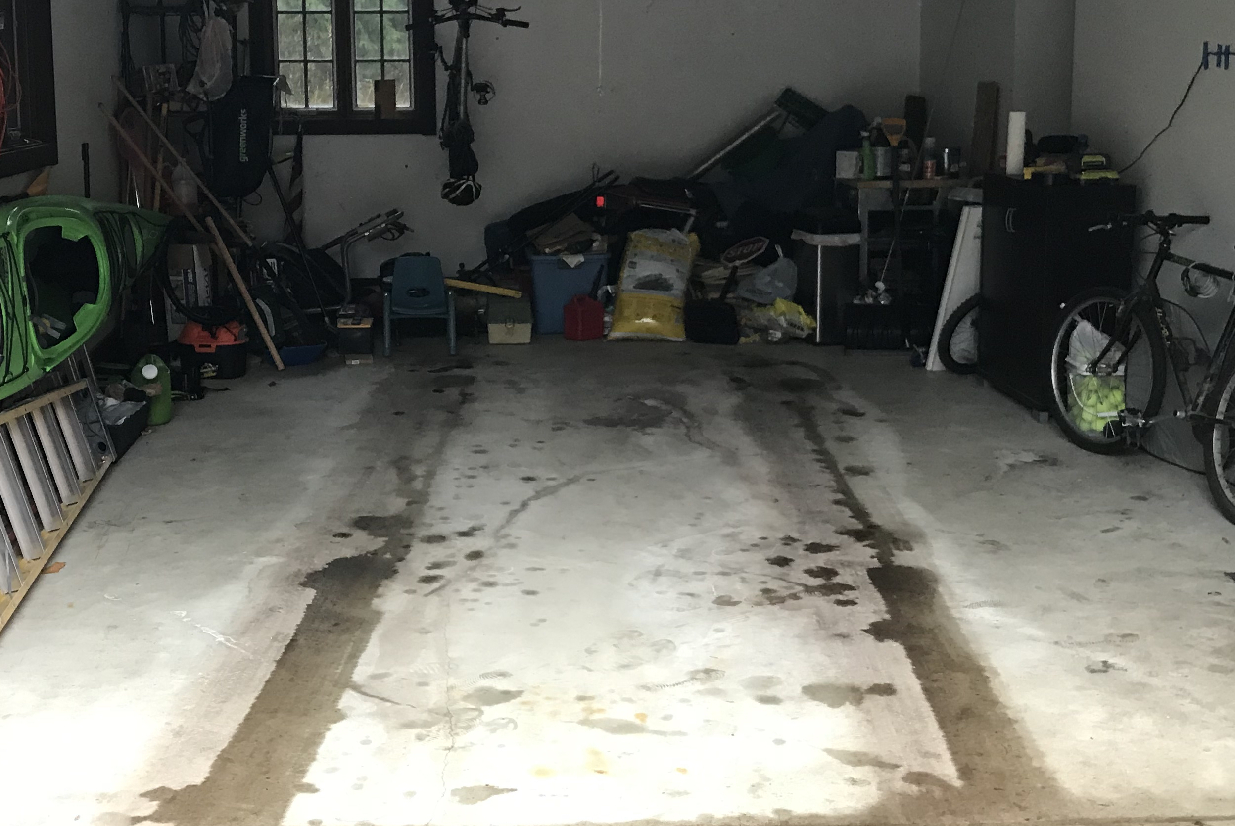 Garage before.jpg