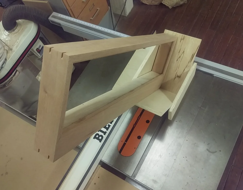  Adding corner splines. 