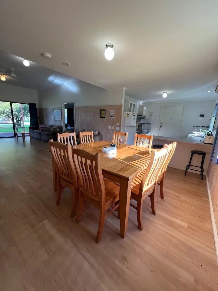 Plover - Dining.jpeg