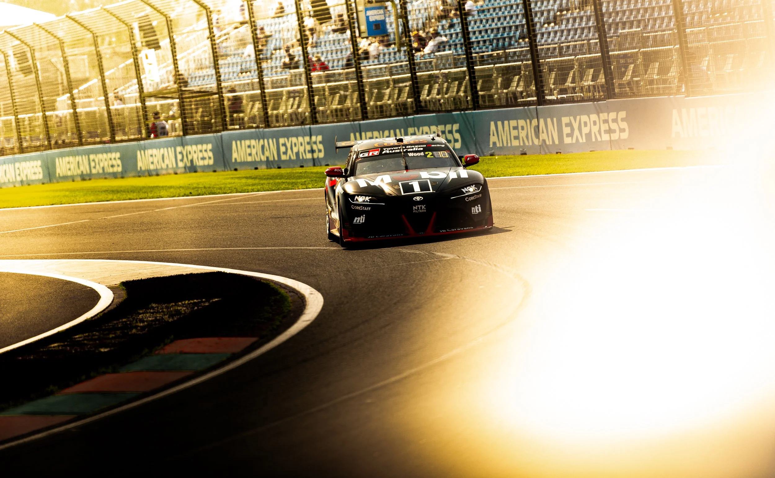 V8-5.jpg