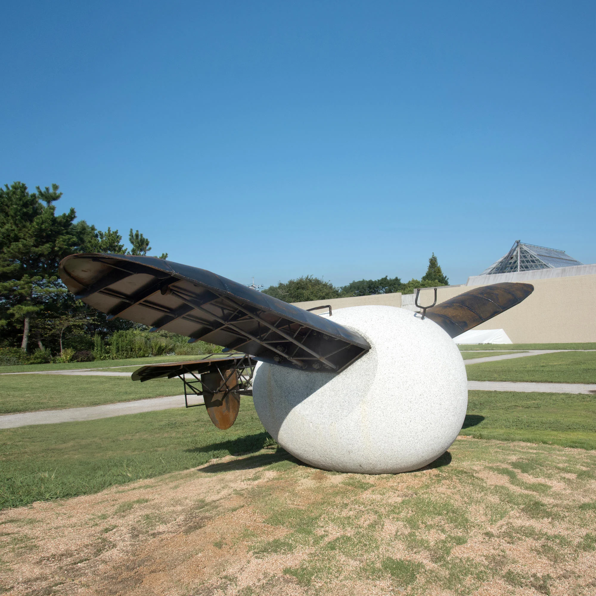 Mr.Sato-sculpture.jpg