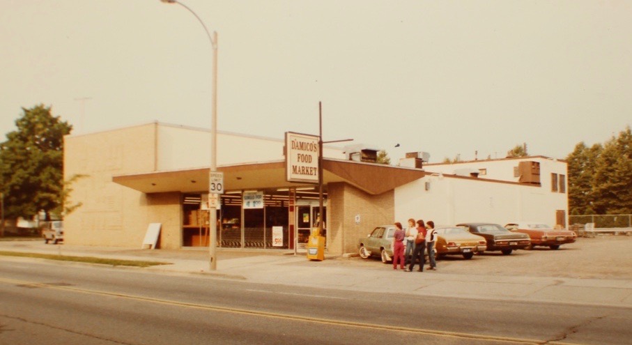 1983 and most likely Creston High School students. Photo courtesy of Grand Rapids City Archives.