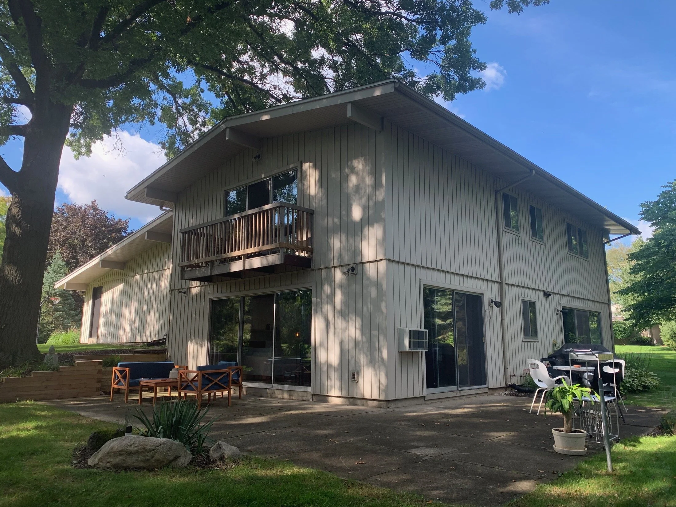 281 Shorehaven Rear Exterior.jpg