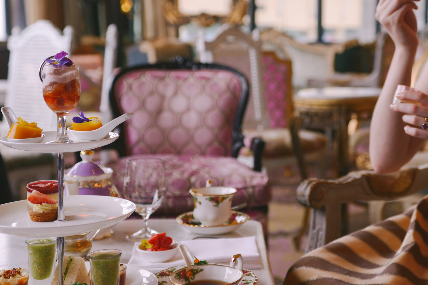 Well+Travelled+Bride+Wellington+Destination+Wedding+Guide+High+Tea.jpeg