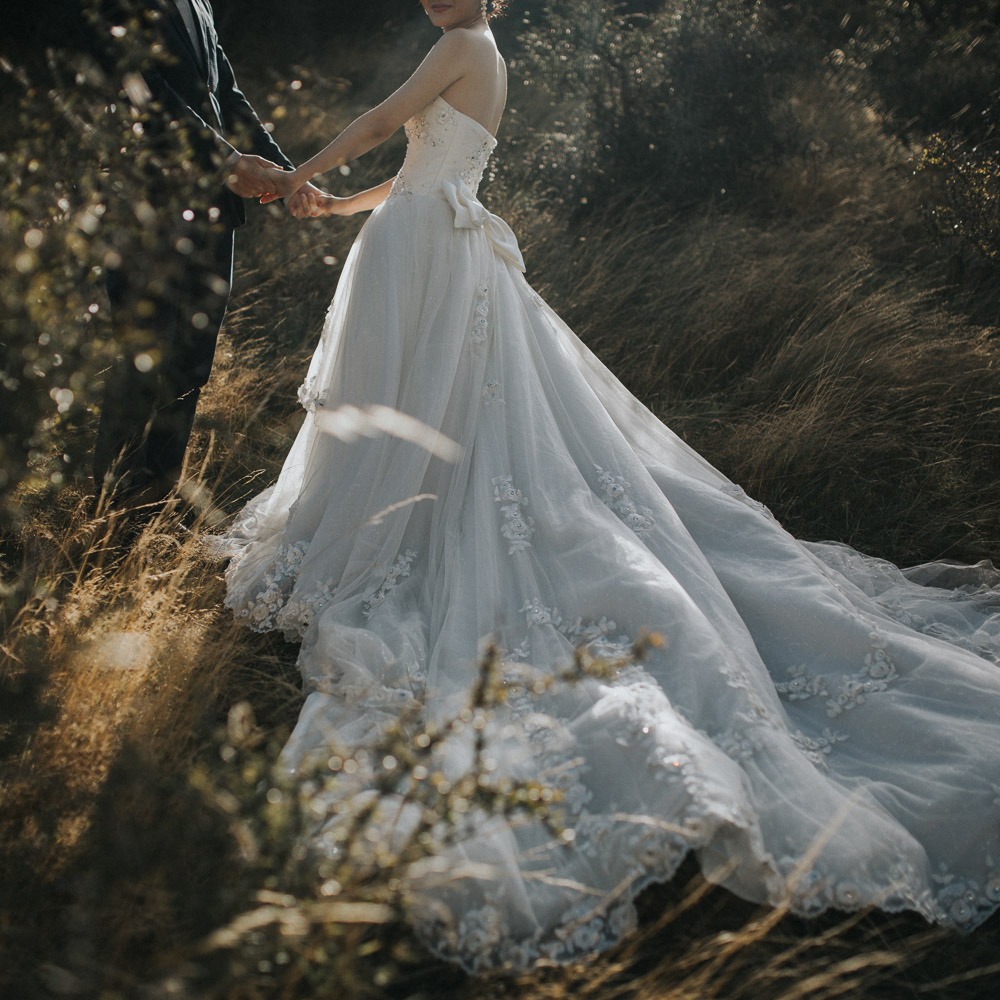Well+Travelled+Bride+Destination+Videographer+Photographer+Wanaka+Queenstown+Holly+Wallace.jpeg