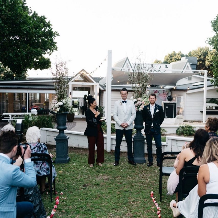 2 Well Travelled Bride Skai Ceremonies Wedding Celebrant Byron Bay.jpg