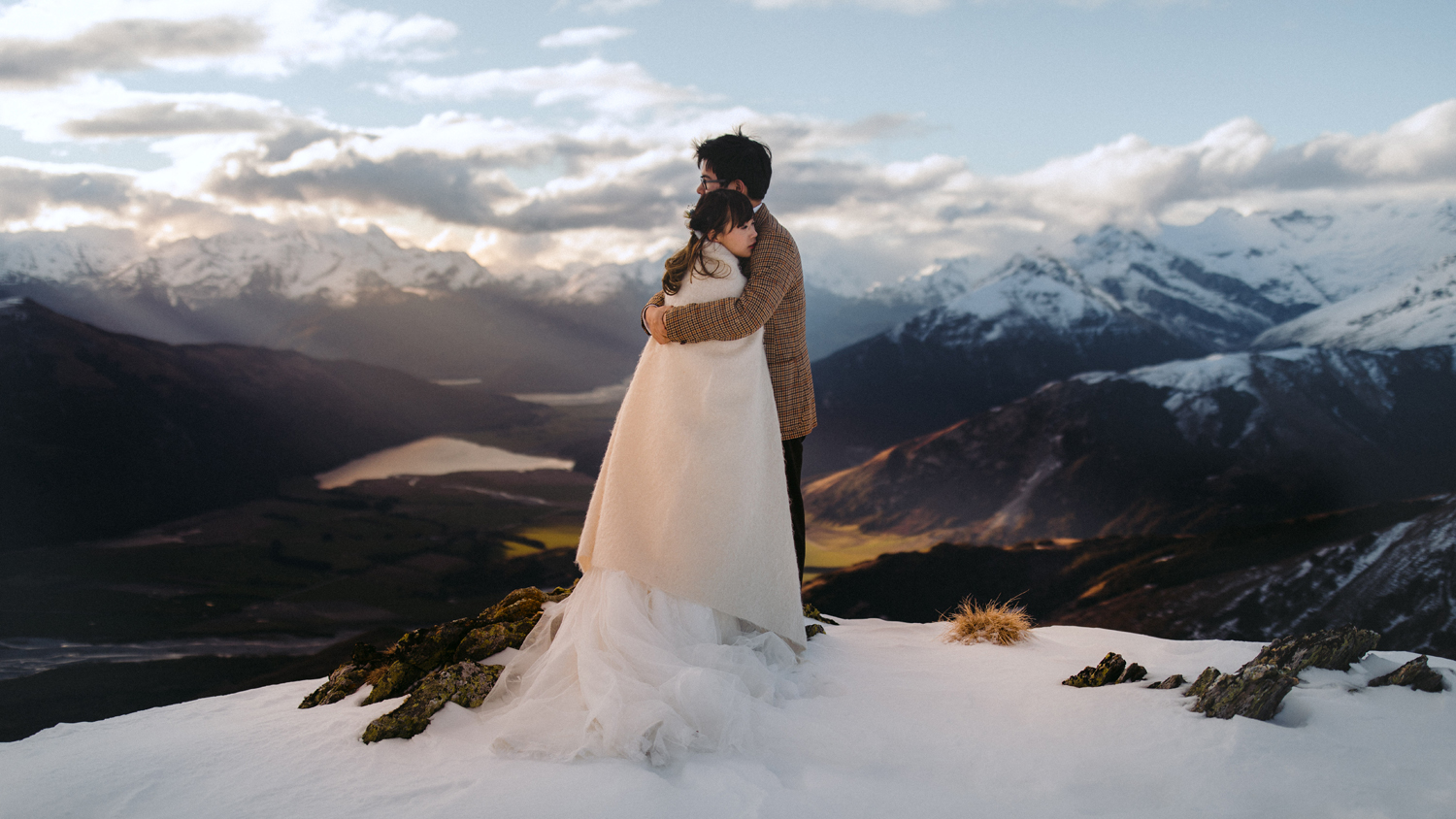 2 Well Travelled Bride Pollard We Are Wedding Photographer Lake Wanaka.jpg