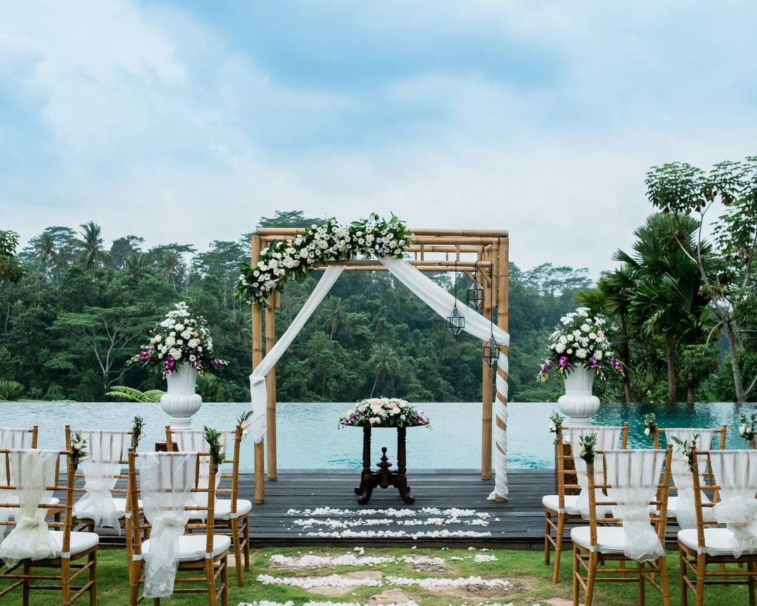 3 Well Travelled Bride Light & Love Bali Wedding Planner Bali.jpg