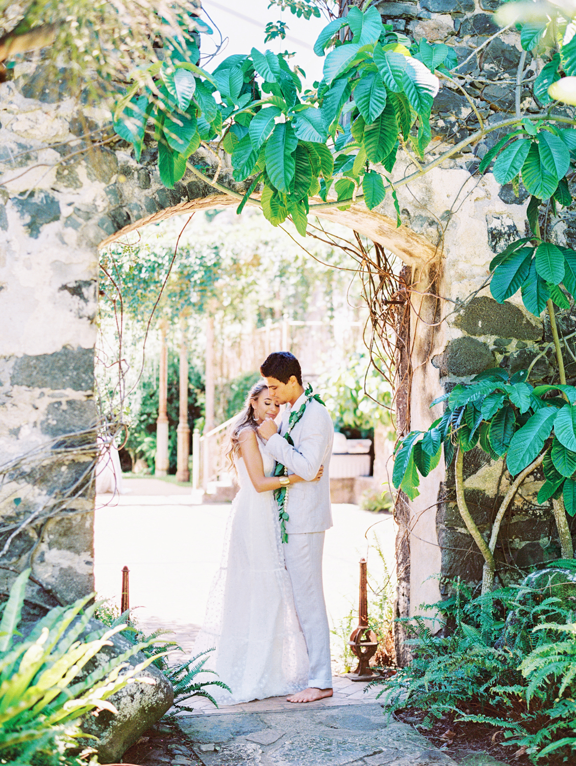 2 Well Travelled Bride Haiku Mill Wedding Venue Hawaii.jpg