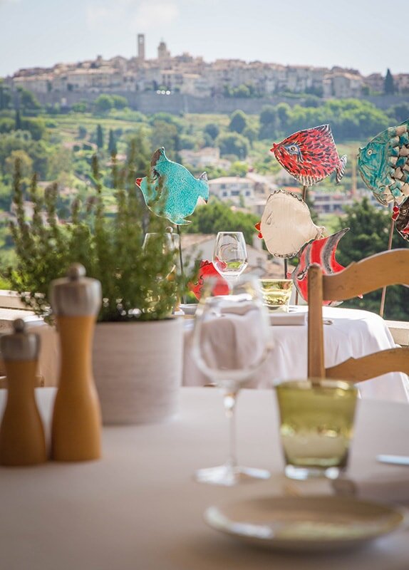 4 Well Travelled Bride Restaurant Alian Llorca Fine Dining Honeymoon Provence.jpg