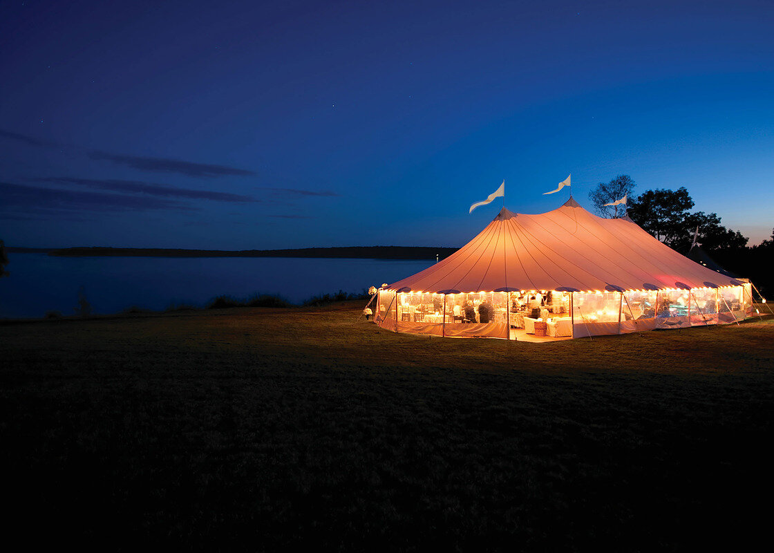 4 Well Travelled Bride Sperry Tents Hawaii Wedding Hire Services Hawaii.jpg
