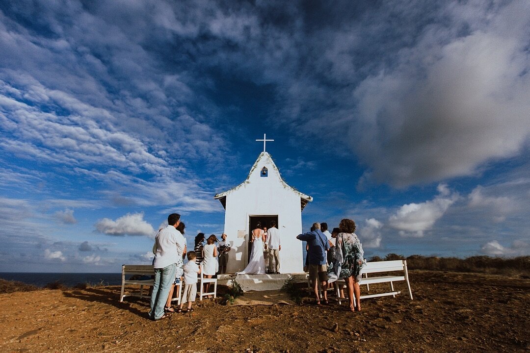 Well Travelled Bride Sambajoy Destination Wedding Photographer Canada 4.jpg