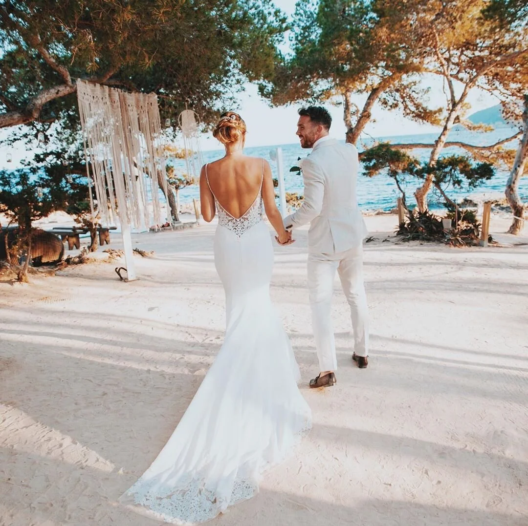 2 Well Travelled Bride Ruth Alexander Weddings Wedding Planner Ibiza.jpg