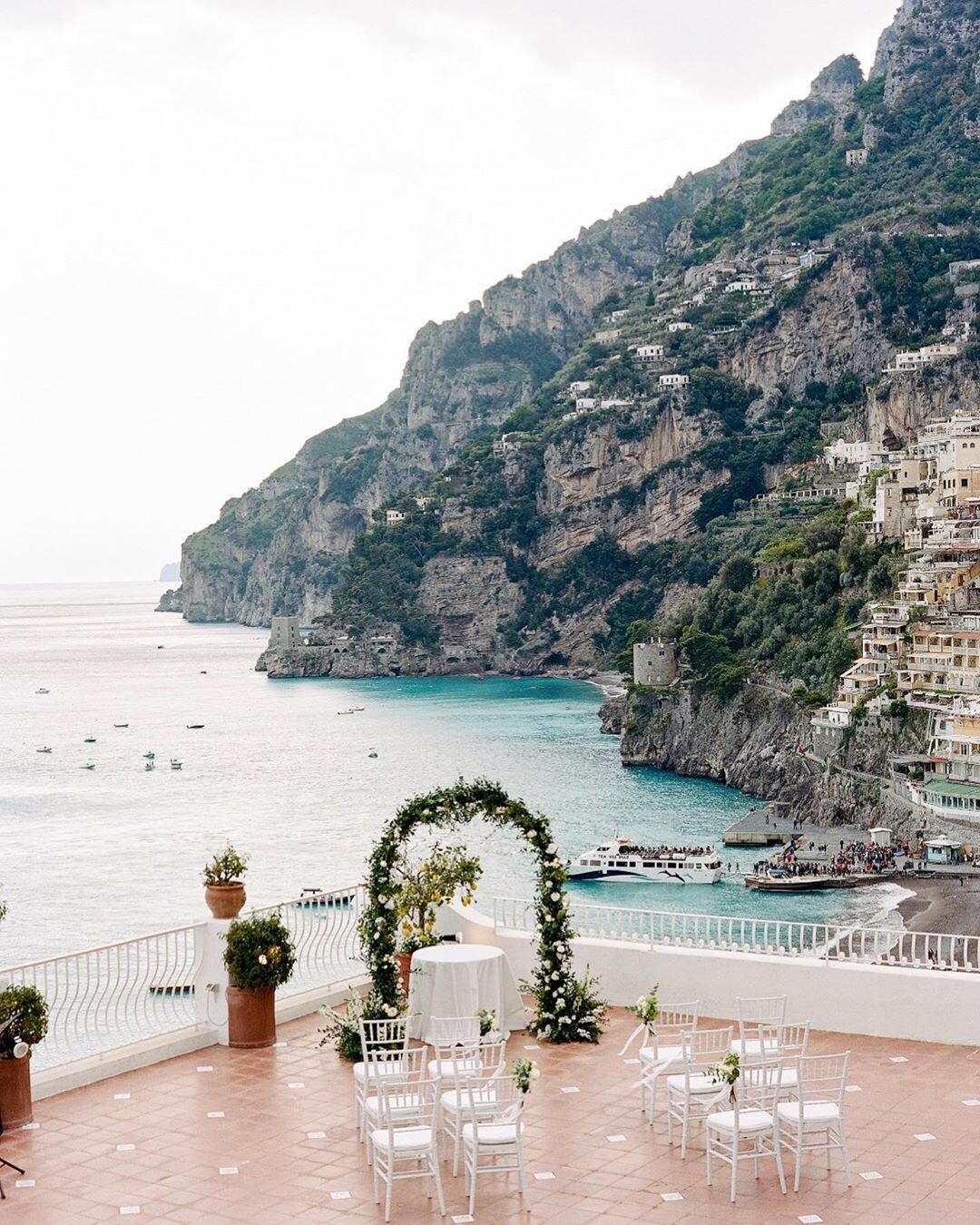 2 Well Travelled Bride Capri Moments Wedding Planner Amalfi Coast.jpg