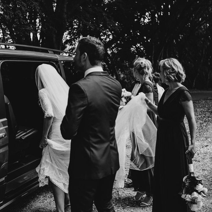 1 Well Travelled Bride Byron Bay Luxe Limousines Wedding Car Hire Byron Bay.jpg