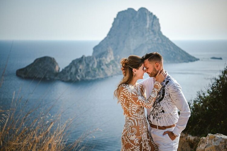 3+Well+Travelled+Bride+Beziique+Wedding+Photographer+Ibiza.jpg