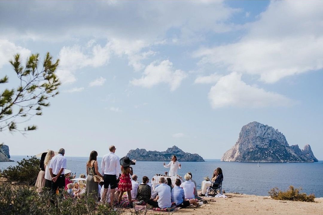 Well+Travelled+Bride+Ibiza+Destination+Wedding+Photographer+Dario+Sanz+Photography+3.jpg