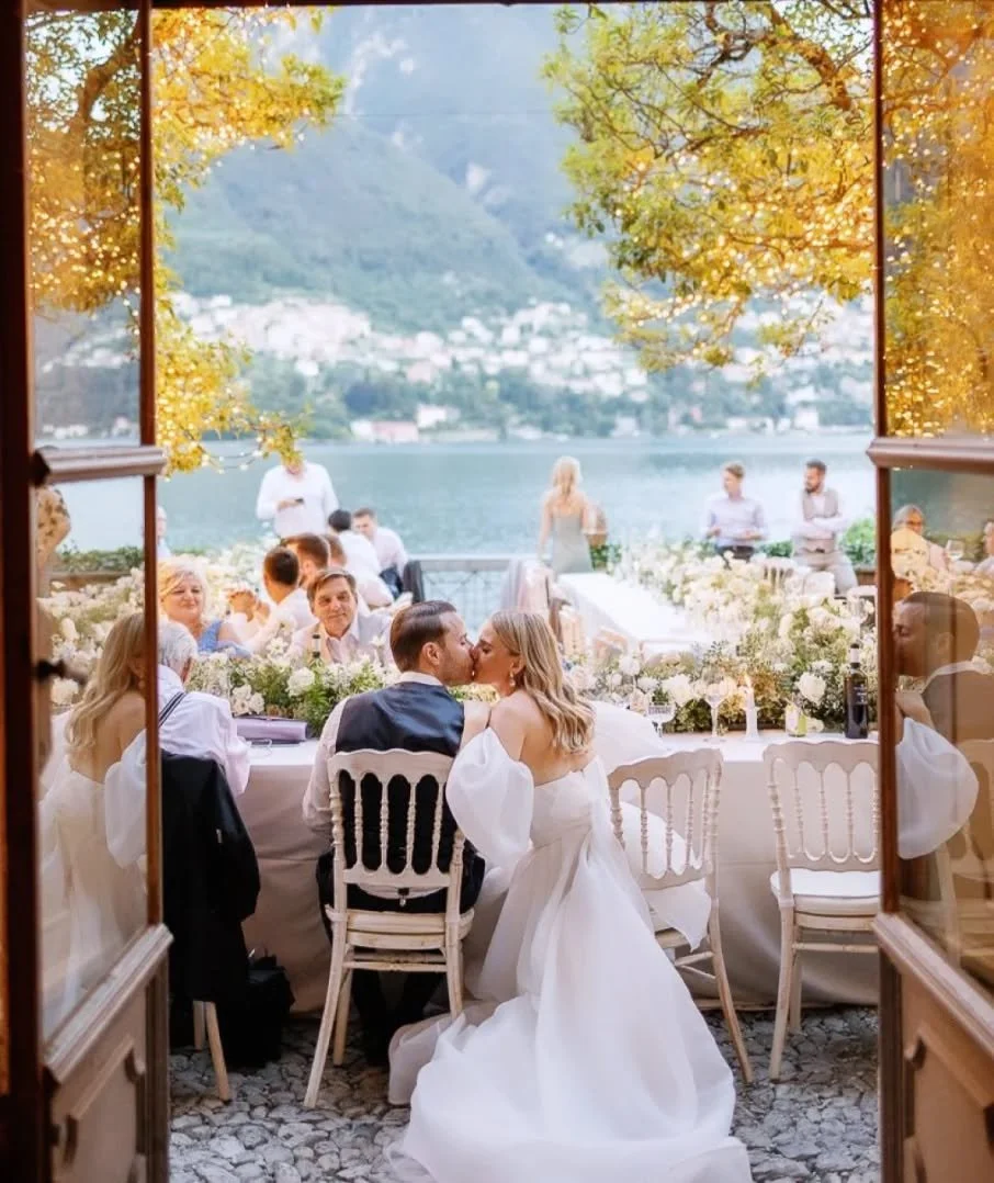 With the 2024 season upon us, Lake Como weddings are proving to be very popular this year.  @villareginateodolinda_lakecomo has hosted many international celebrities and Hollywood movie stars for A-list luxury weddings. It has some of Lake Cosmo's br