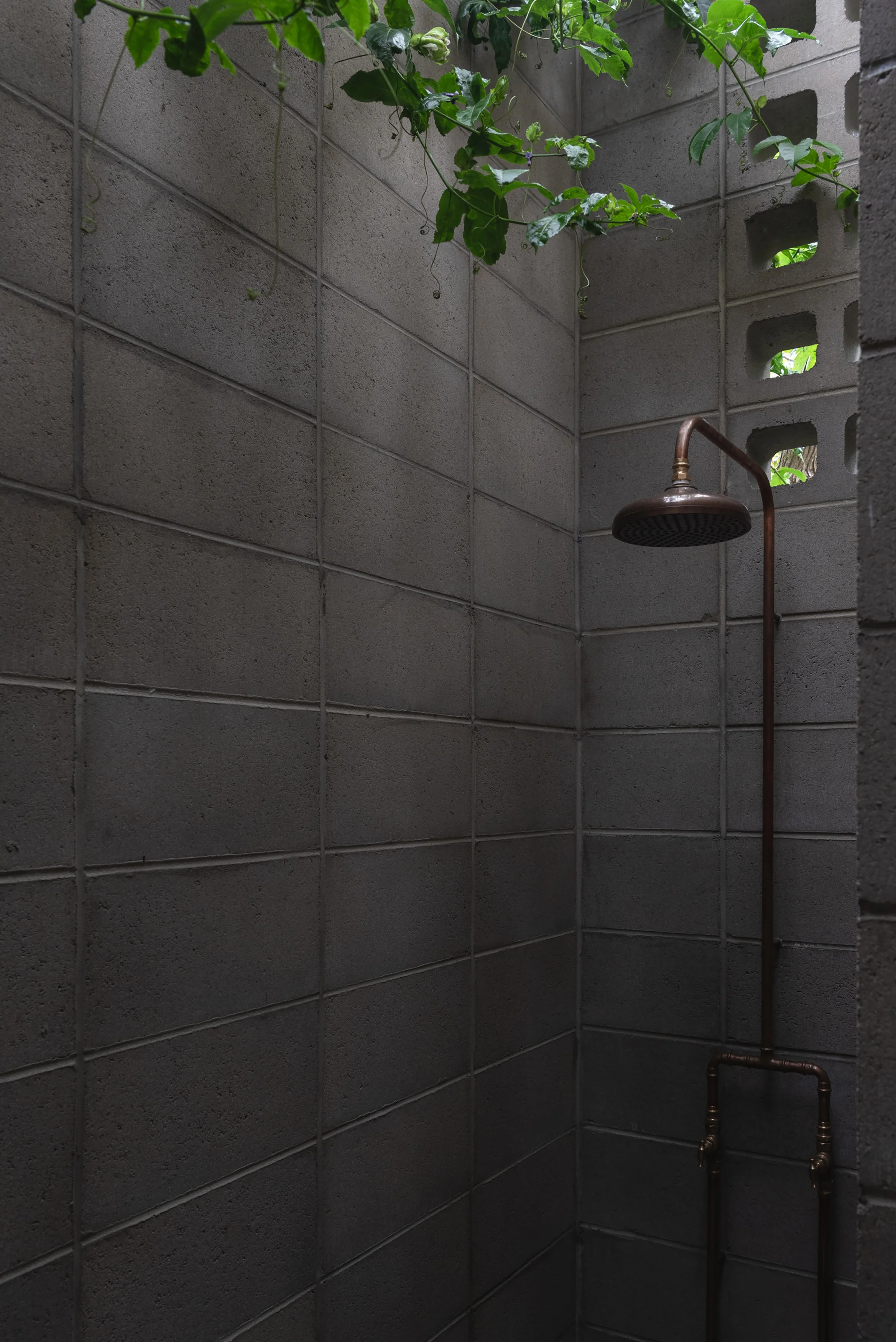 3237-small_Commercial_vittinoAshe_Mathieu Cocho_10.jpg