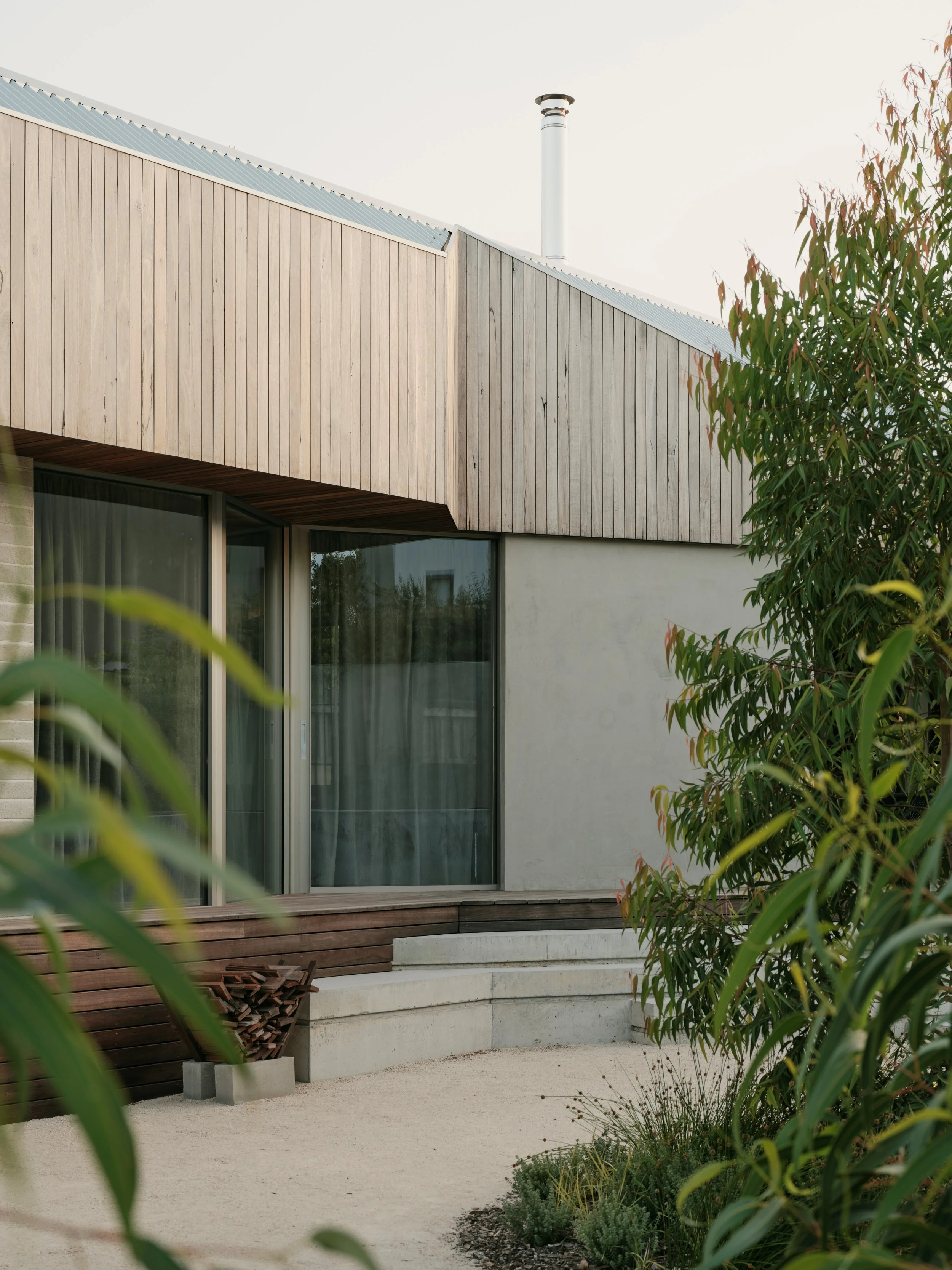 SLS_2604_Elton St House_09.jpg