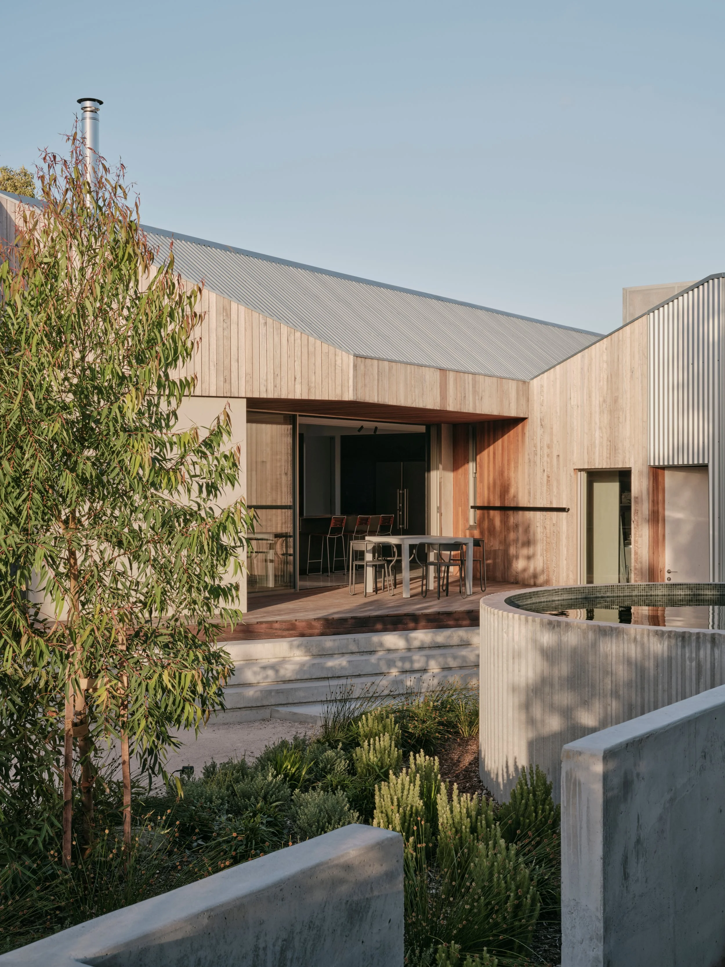 SLS_2604_Elton St House_12.jpg