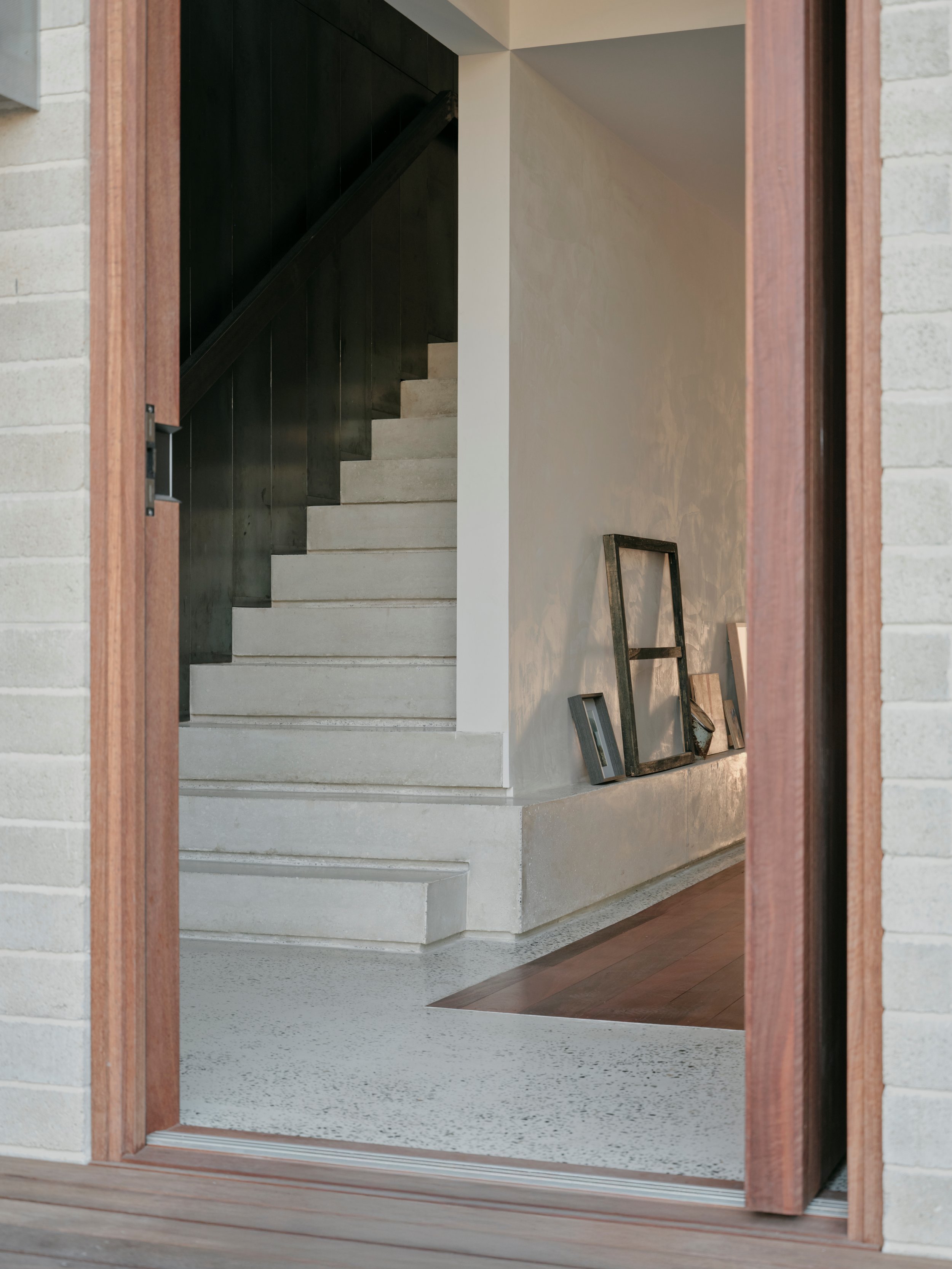 SLS_2604_Elton St House_13.jpg