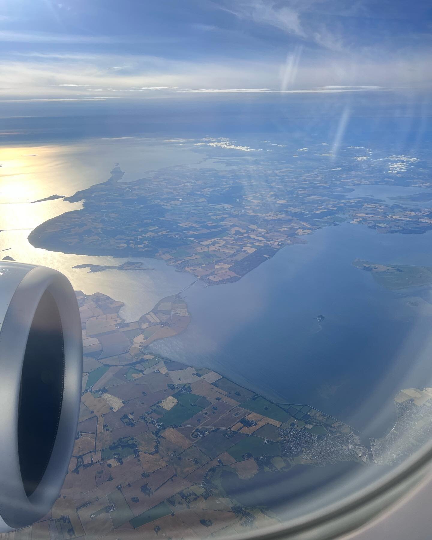 Flying from Germany into Denmark, I don&rsquo;t remember ever having been taken by the beauty of this country from above. I&rsquo;m in love all over again. Our lodging, Kong Arthur Hotel, is so charming. Looking forward to a full day of exploring Nyh