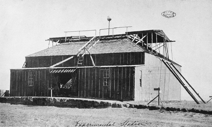 Tesla Lab In Real Life The Transmission of Electrical Energy Without Wires by Nikola Tesla
