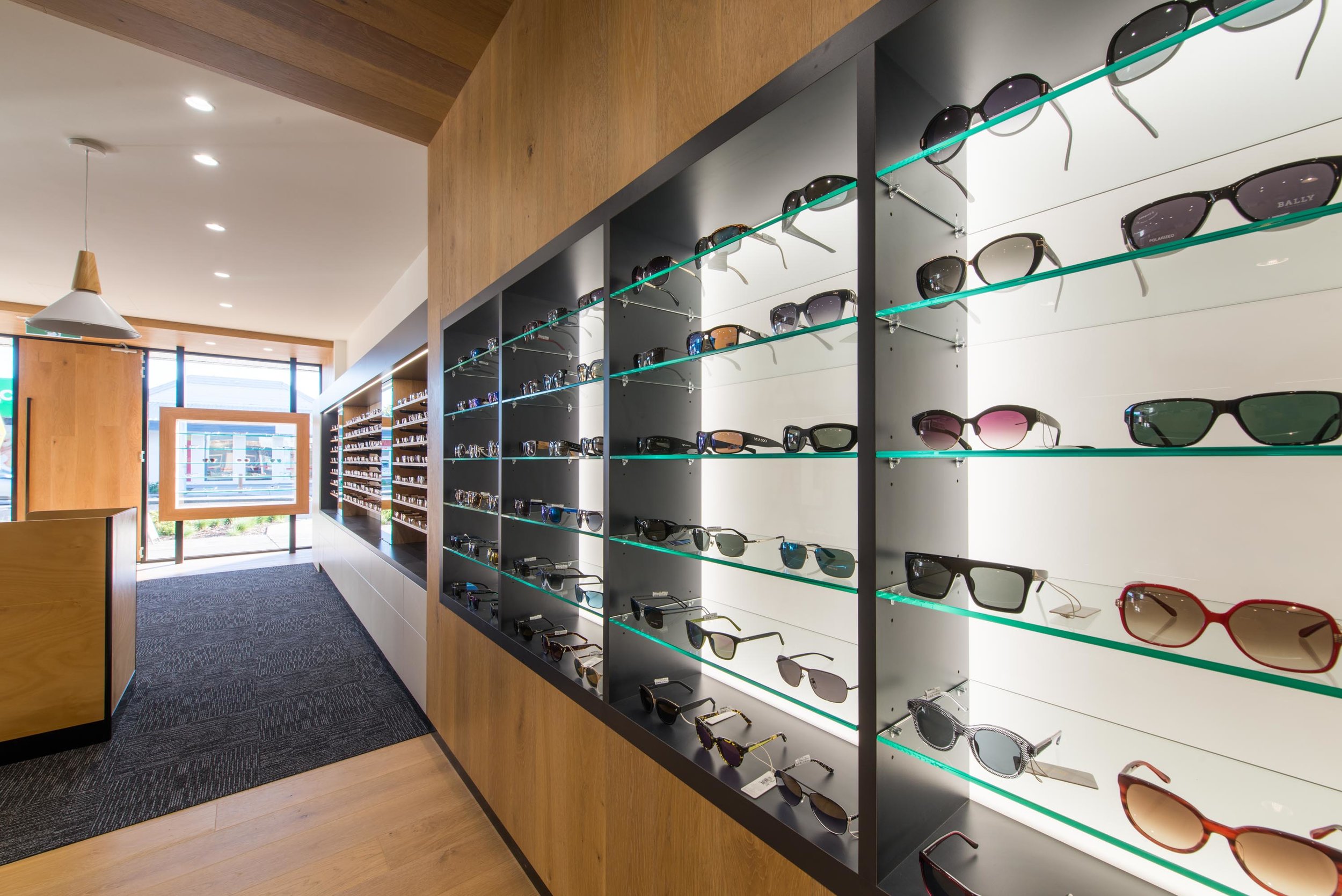 0008  - AAFS Shopfitting - Hastings Optical.jpg